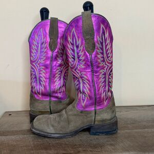 Ariat Women's Frontier Calamity Jane Western Boots size 6.5 pink metallic cowboy